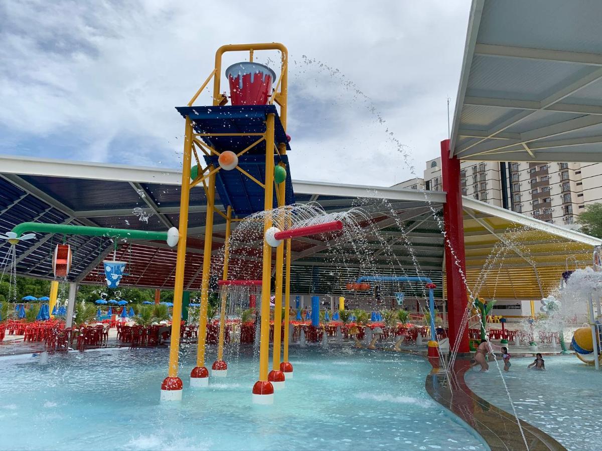 Piazza Diroma C/ Acqua Park - Viaggio Locacoes Por Temporada Apartment Caldas Novas Luaran gambar